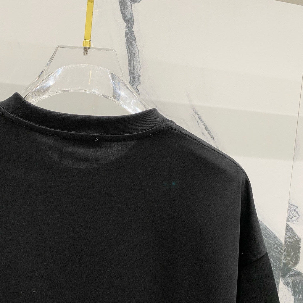 Green Pattern Embroidery T Shirt
