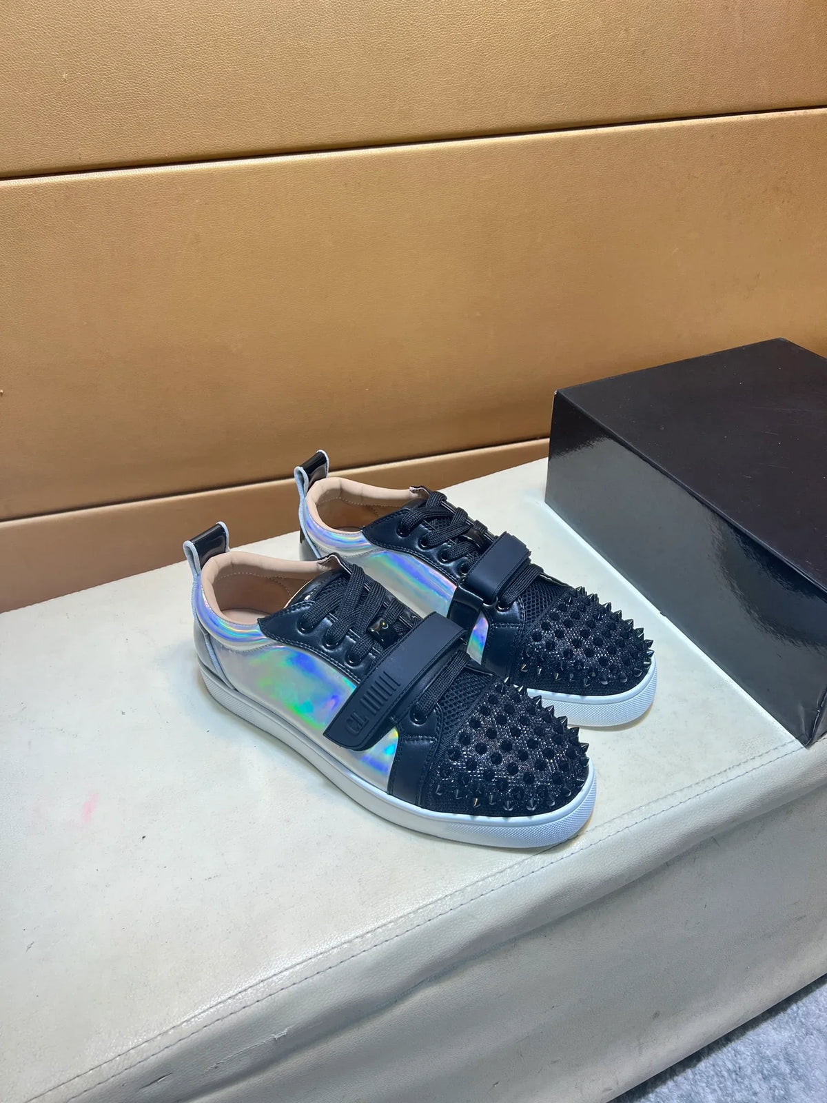 New men's shoes