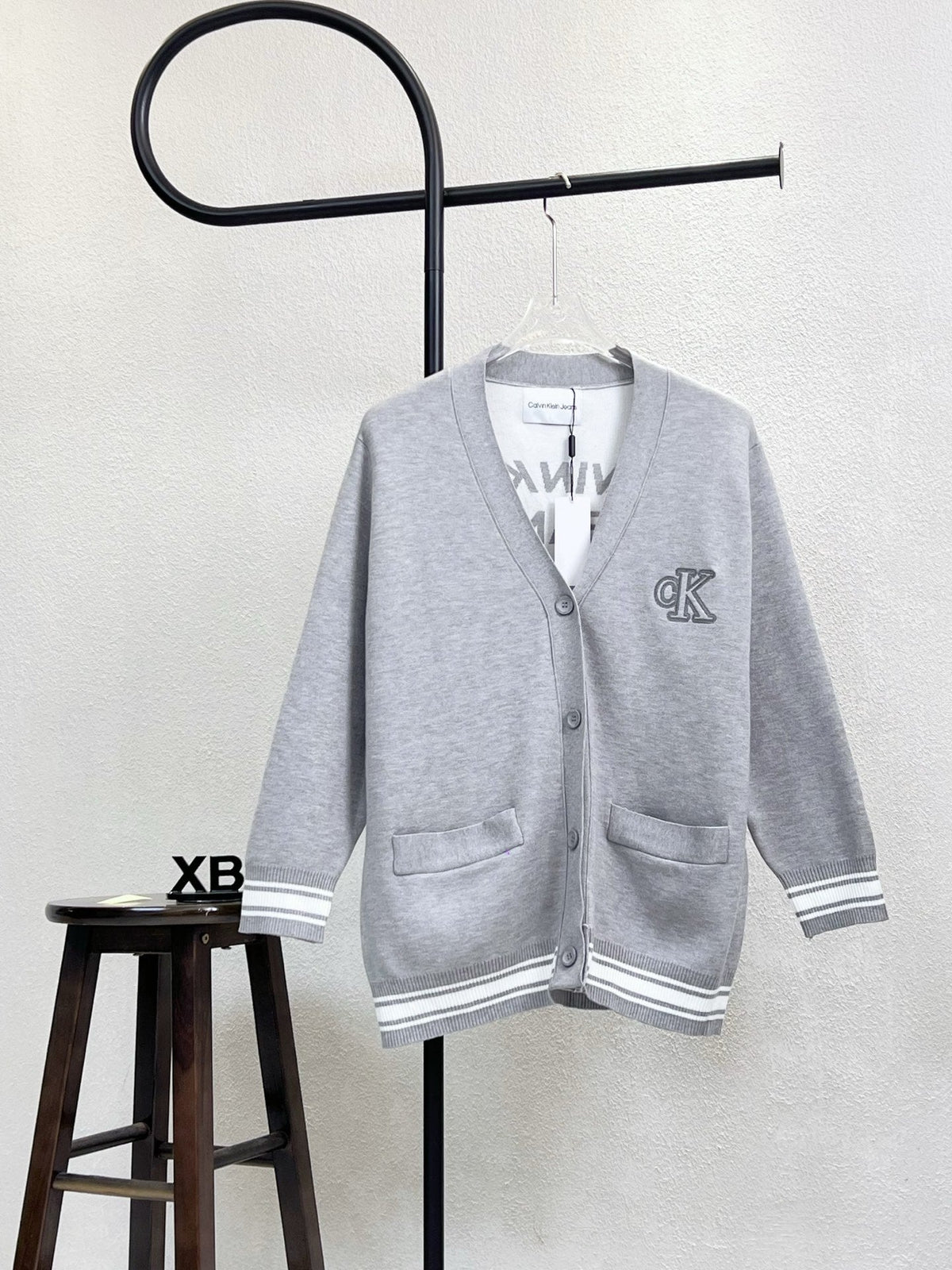Chest hollow letter embroidered sweater knitted cardigan