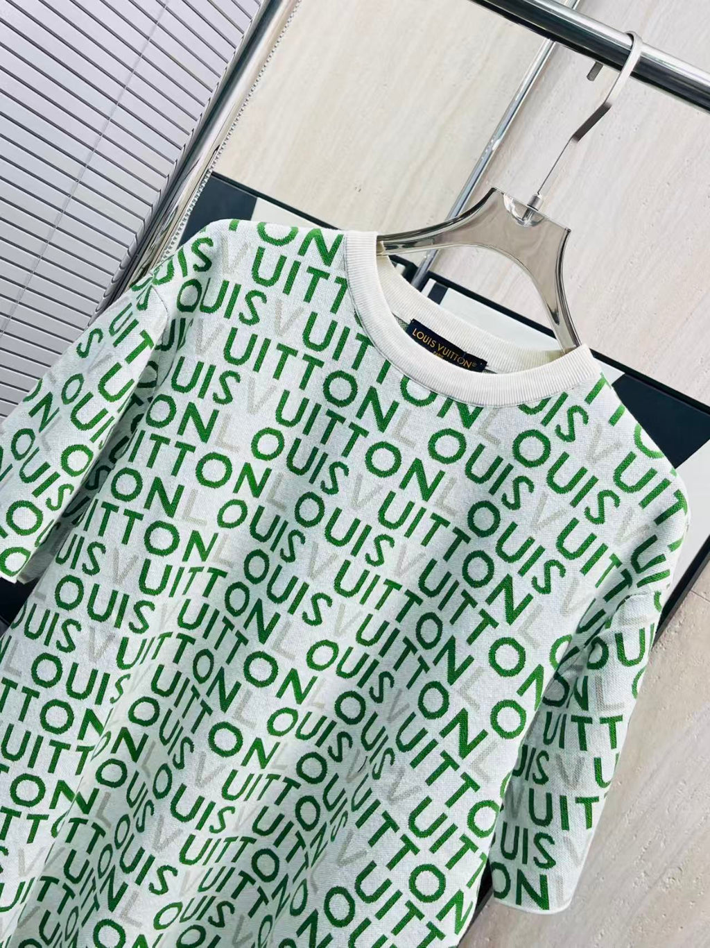 New fully printed knitted base sweater