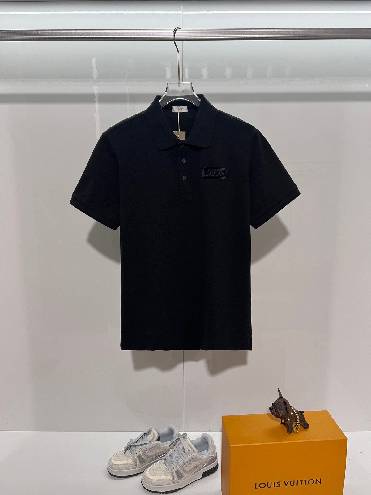 Solid color chest embroidered small letter polo shirt