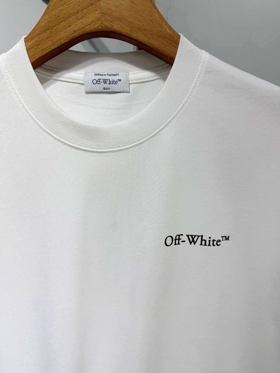 Digital printed circular mesh T-shirt