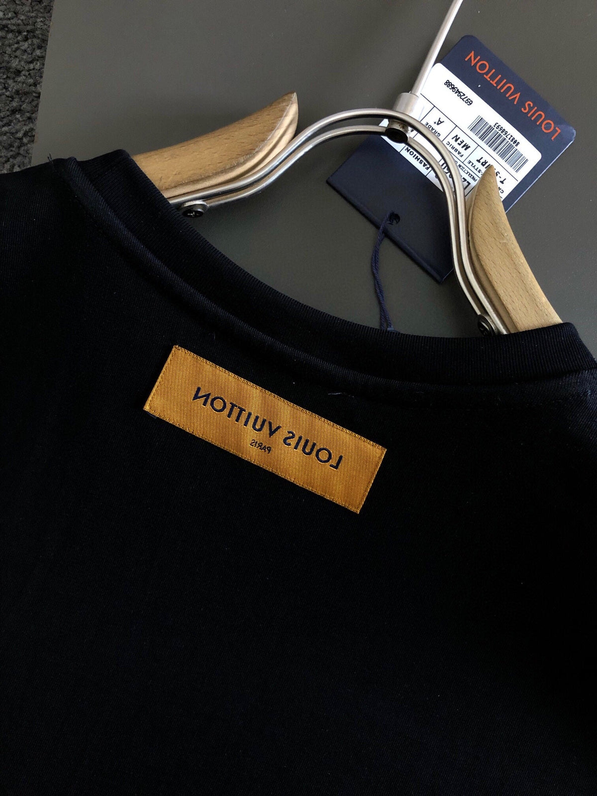 Summer new round neck fashionable short sleeved T-shirt