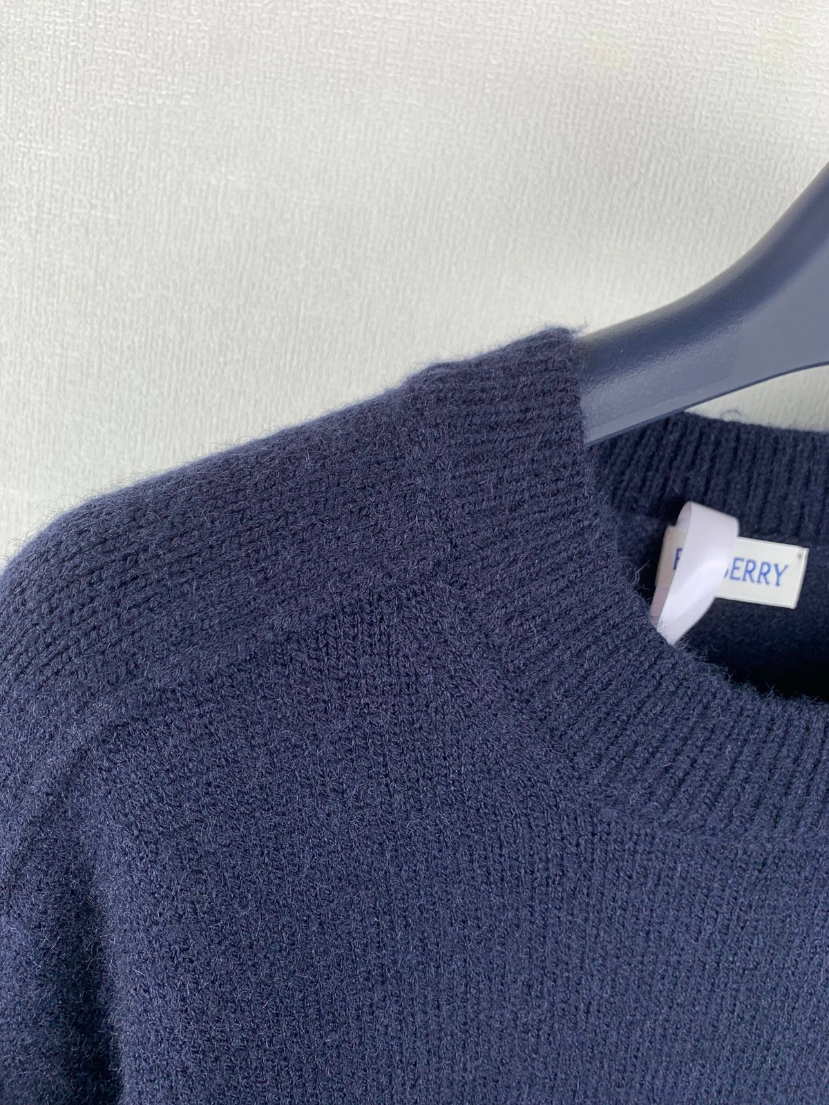 Solid color round neck cashmere knit sweater