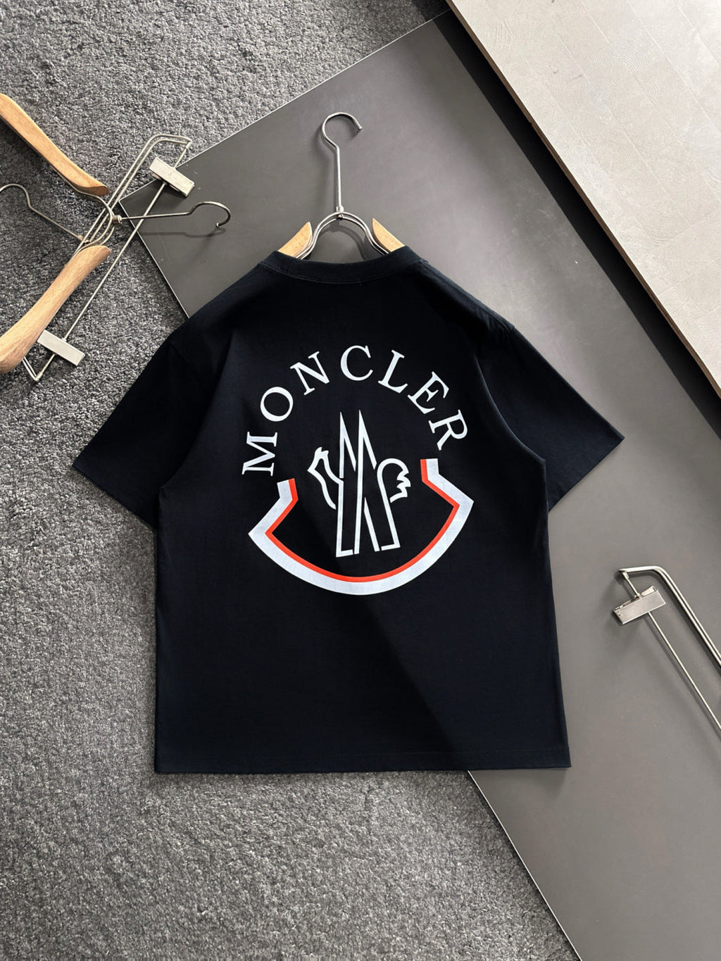 Summer new round neck short sleeved T-shirt