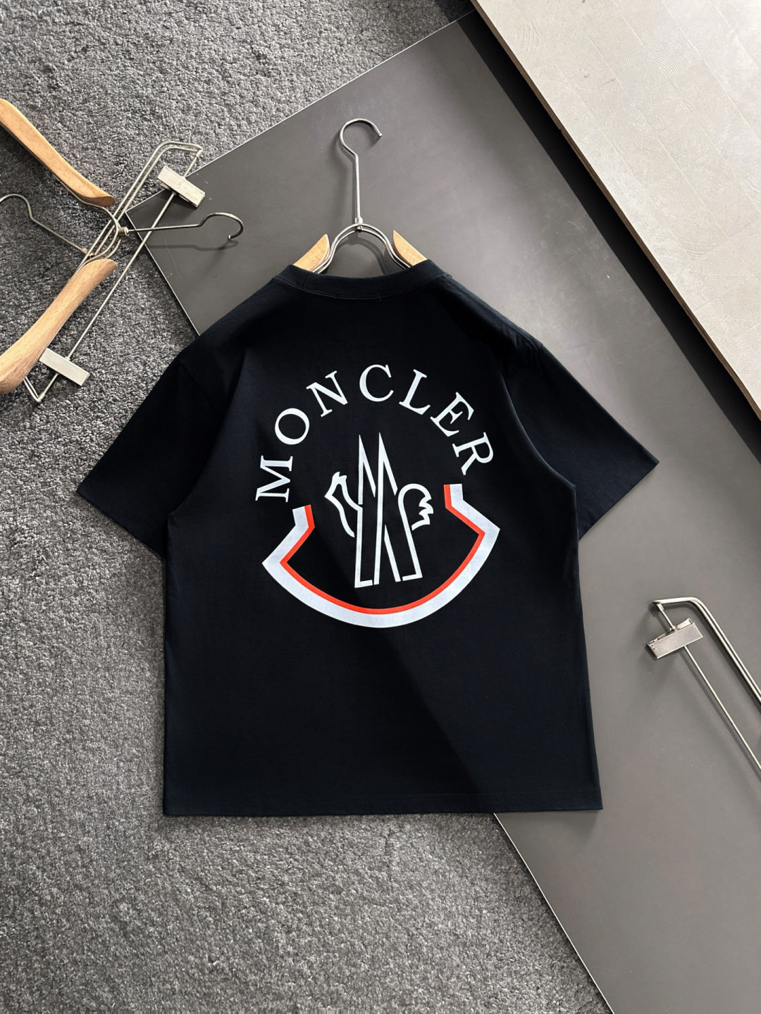 Summer new round neck short sleeved T-shirt