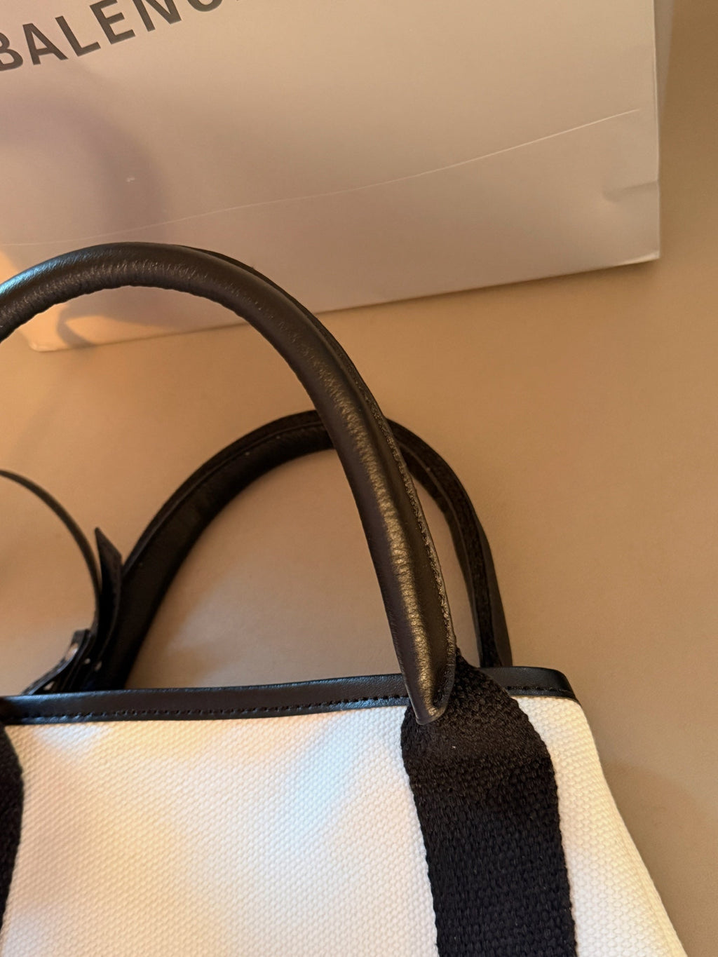 Mother and Child Trapezoidal Basket Tote Tote Bag