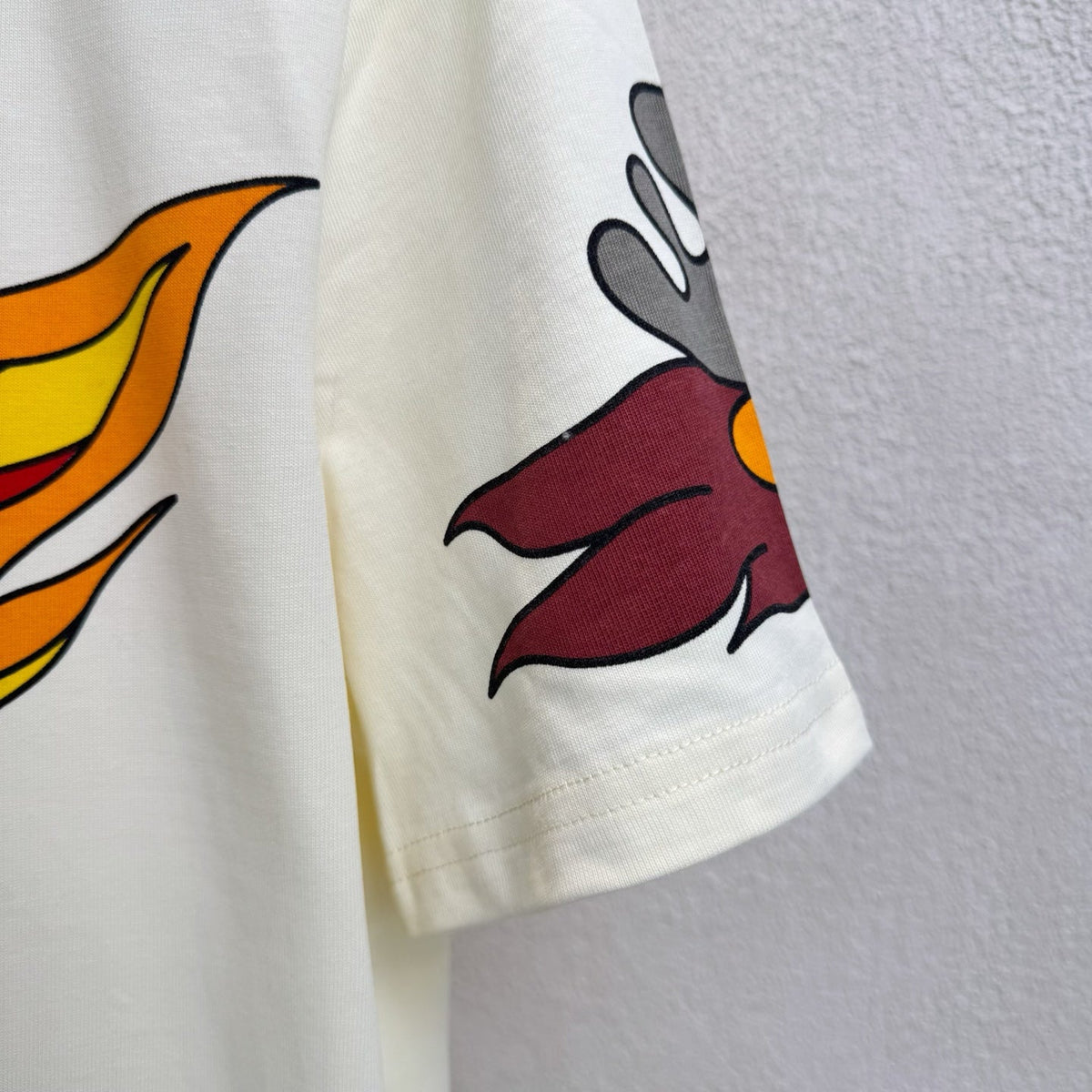 Flame printed round neck short sleeved shirt