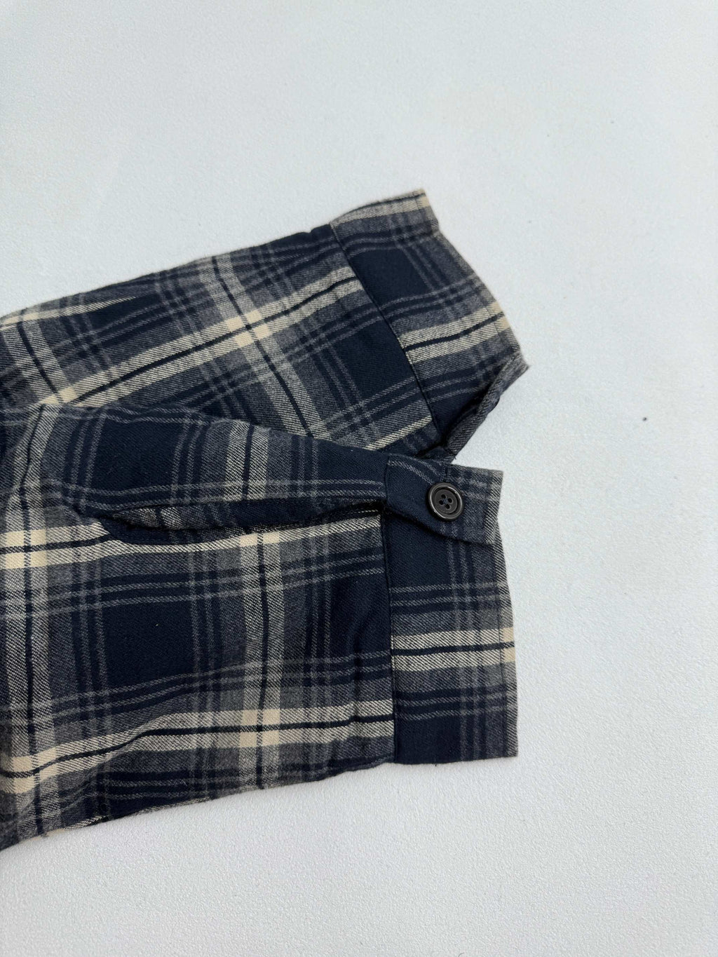 Cashmere plaid hooded clip