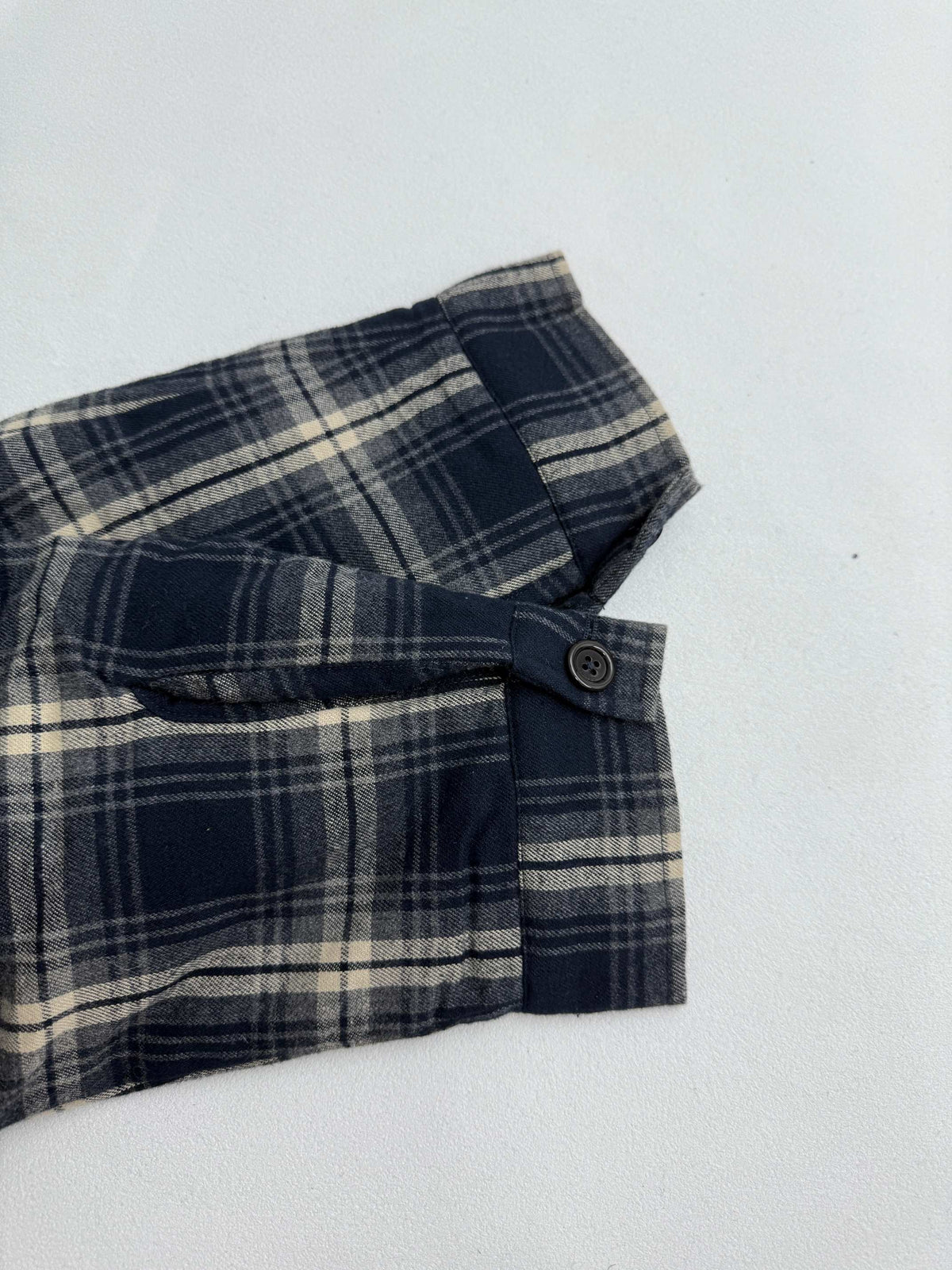 Cashmere plaid hooded clip