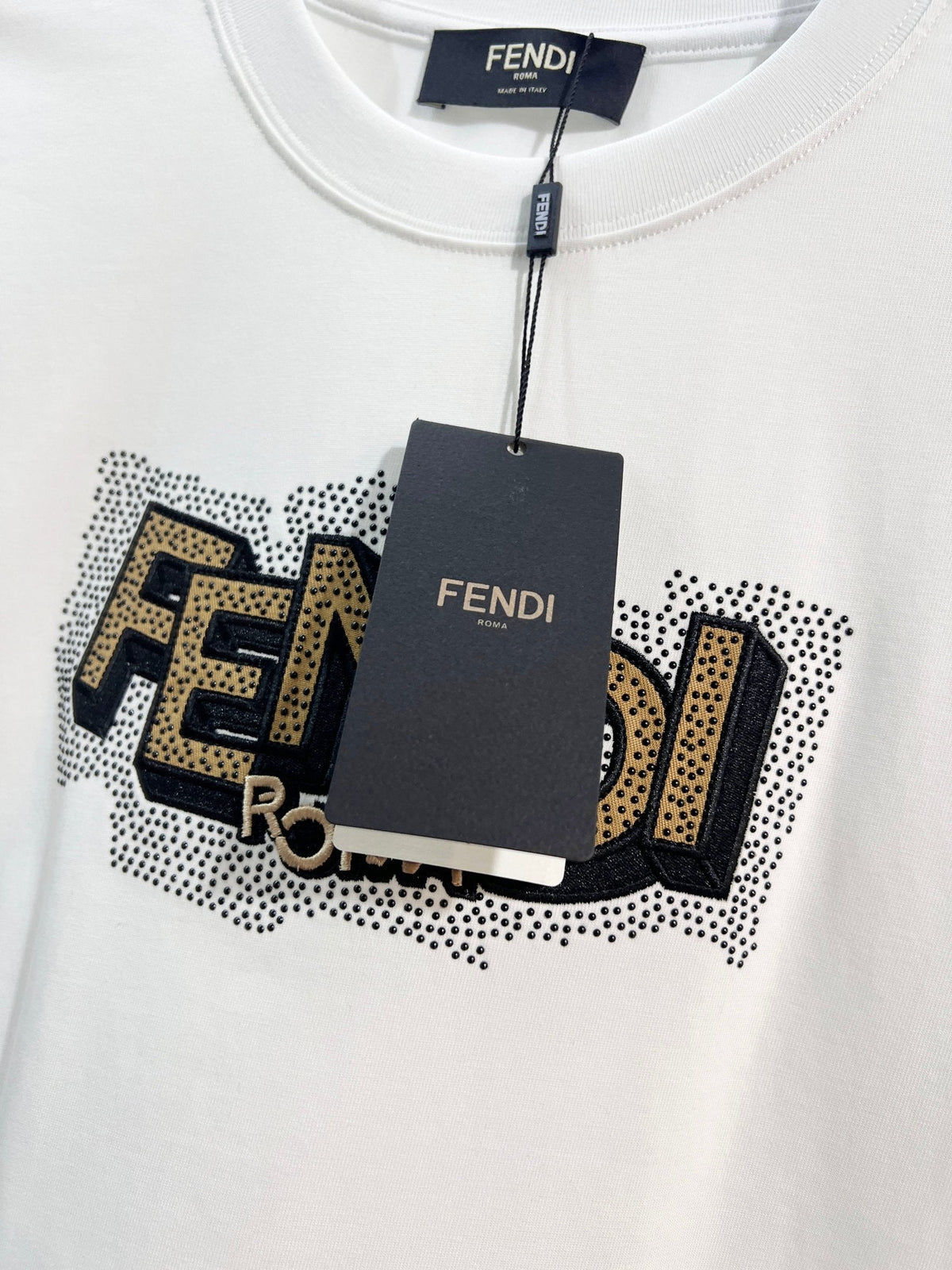 New three-dimensional hot bead heavy embroidery letter short sleeved shirt