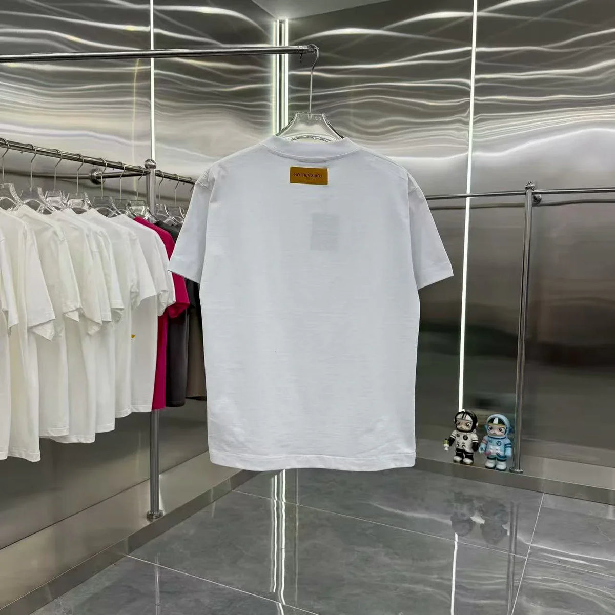 New round neck short sleeved T-shirt