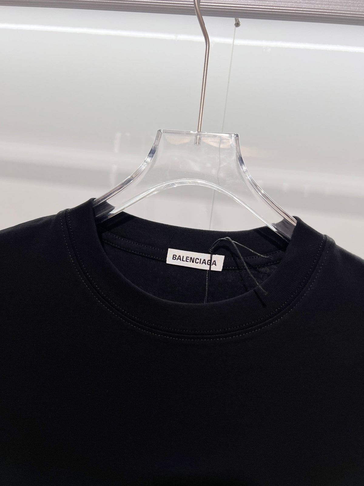Chest patch splicing yellow adhesive tape offset letter round neck T-shirt