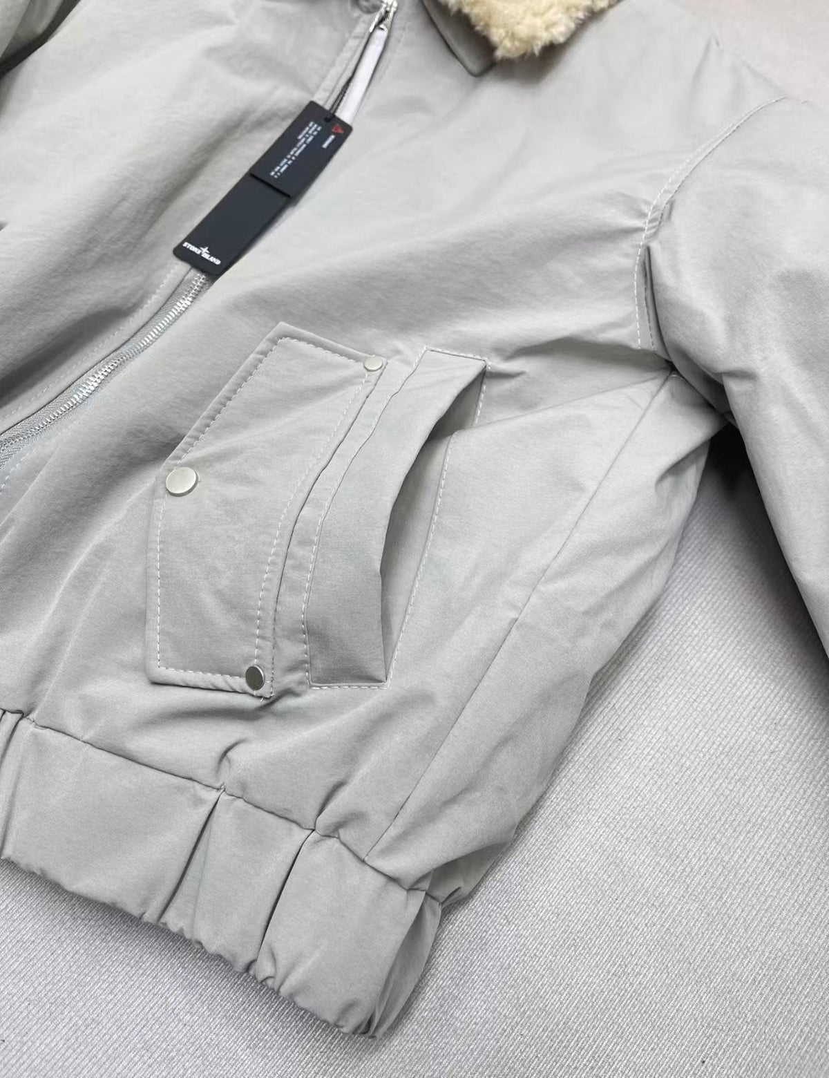 Detachable lambhair collar cotton jacket