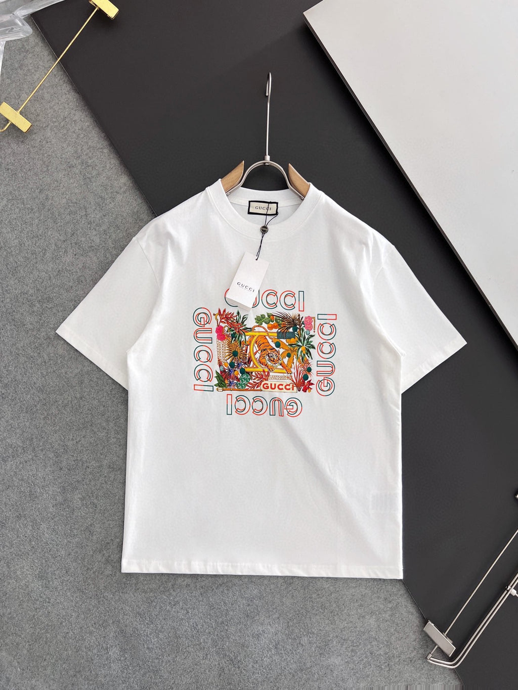 A must-have round neck T-shirt for men's wardrobes