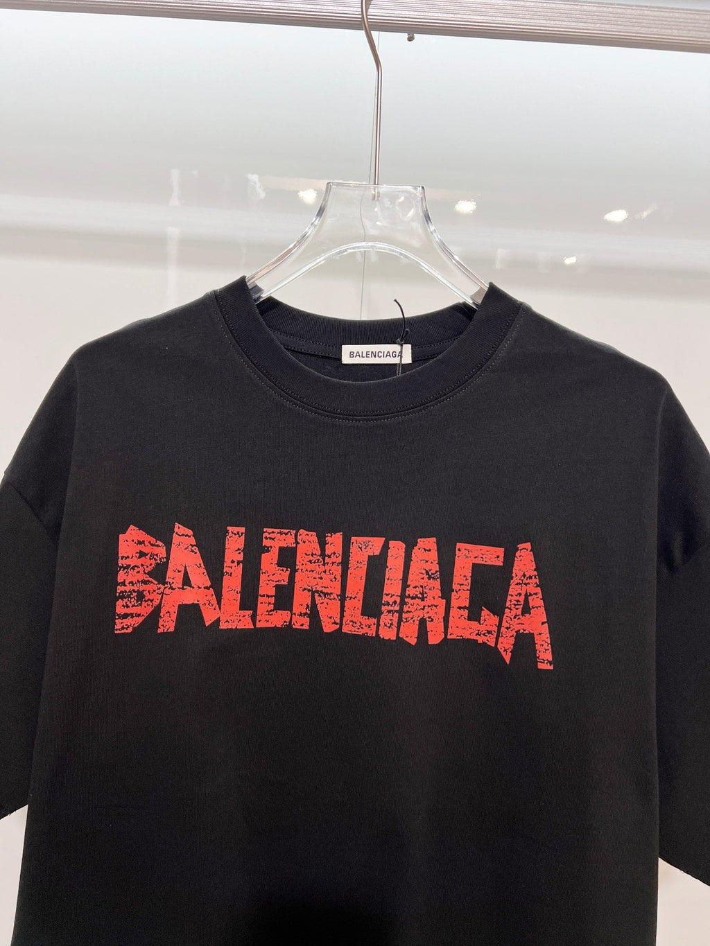 Wear and tear double-B printed letter round neck T-shirt