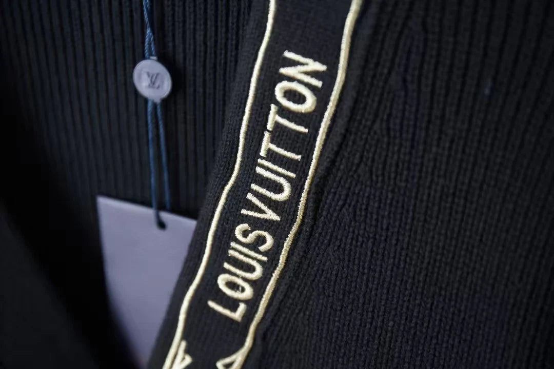 New embroidered jacquard cardigan sweater