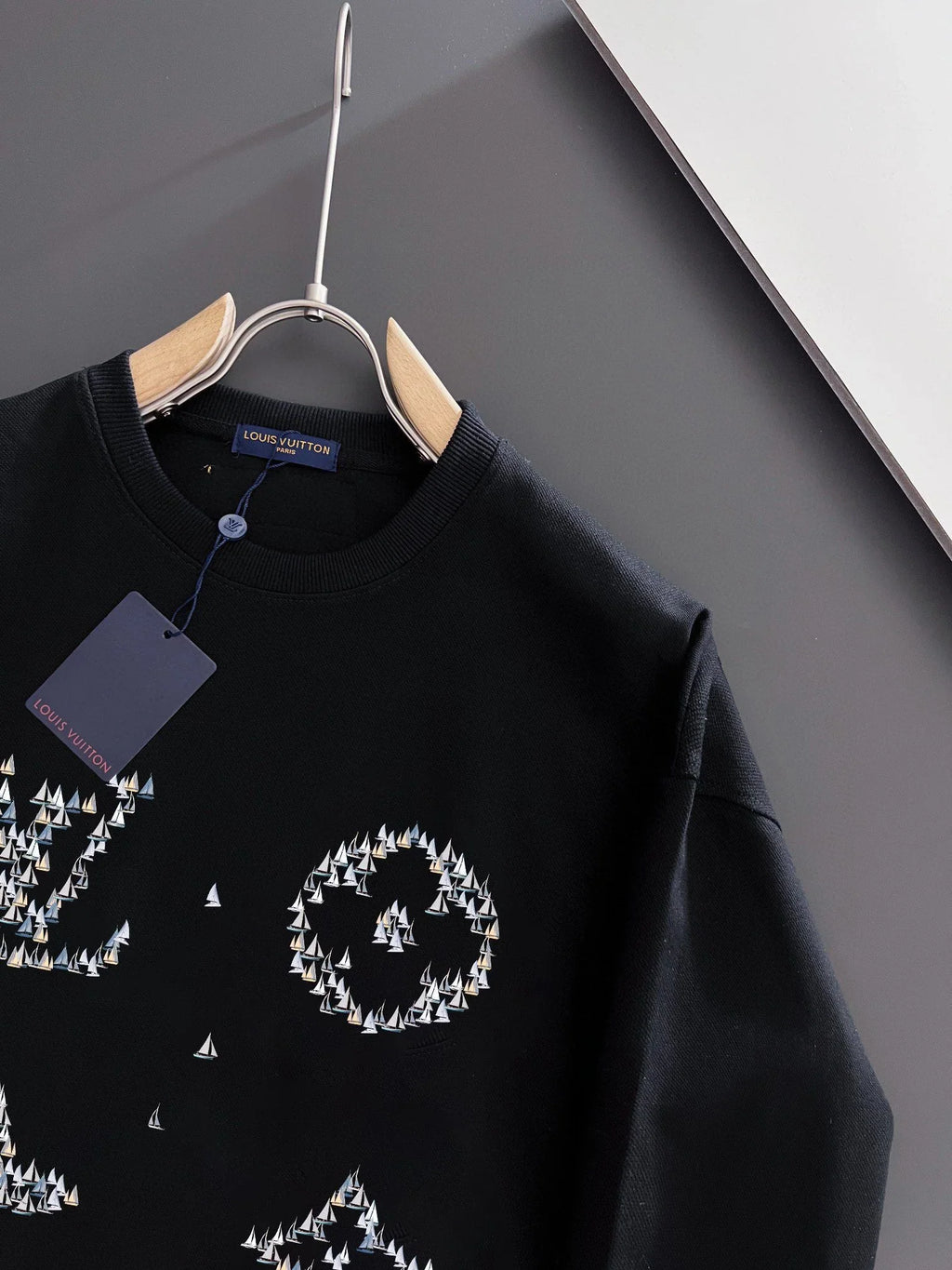 New printed pullover round neck hoodie
