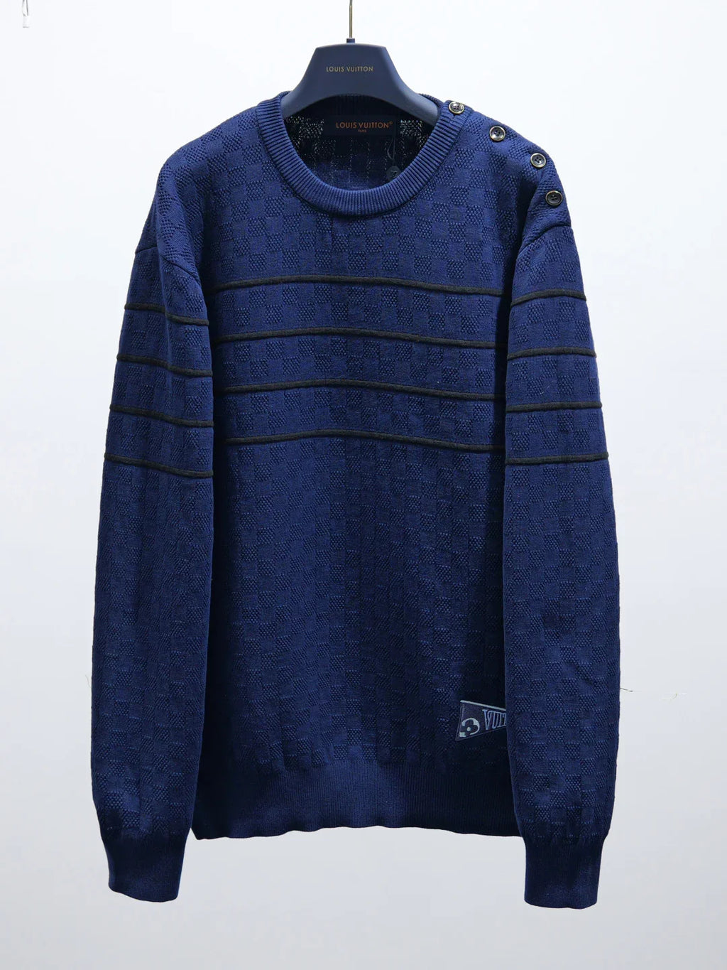 Pullover knitted sweater