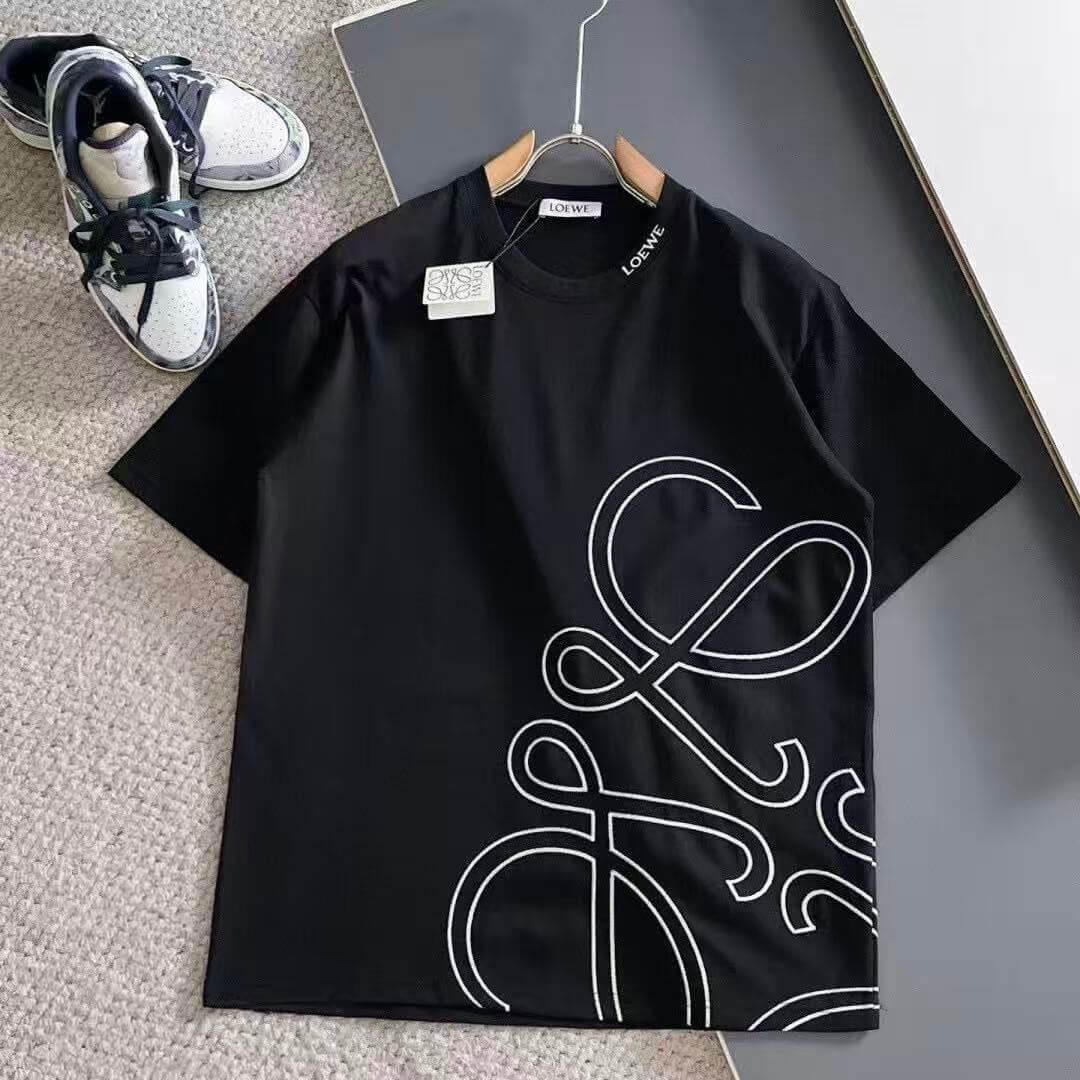 Grid Pattern Embroidered T-Shirt