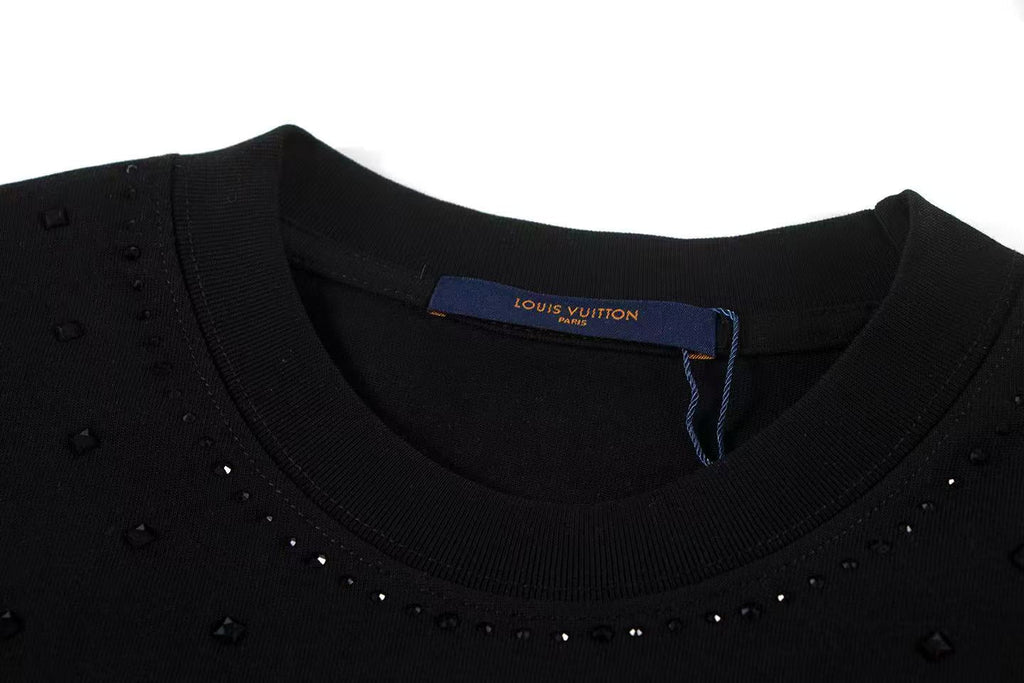 New rhinestone short sleeved T-shirt