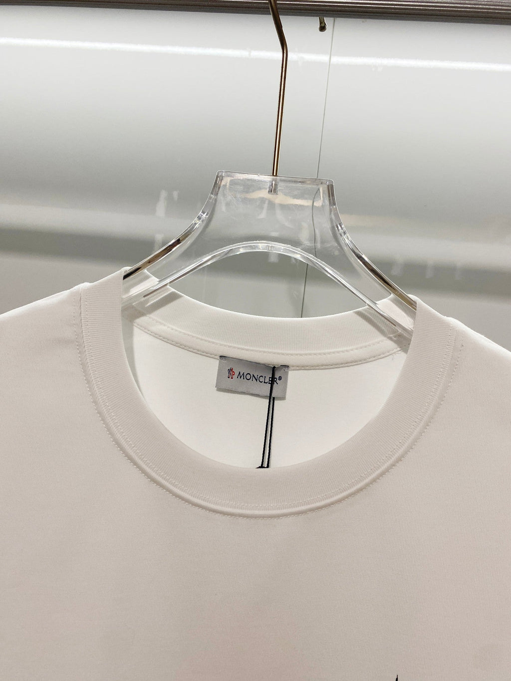 Arm Zhangzi Color blocked Round Neck T-shirt