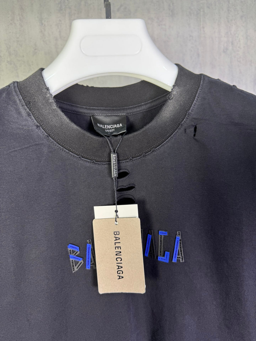 Heavy craftsmanship, abrasion, washing water, making old unisex T-shirt