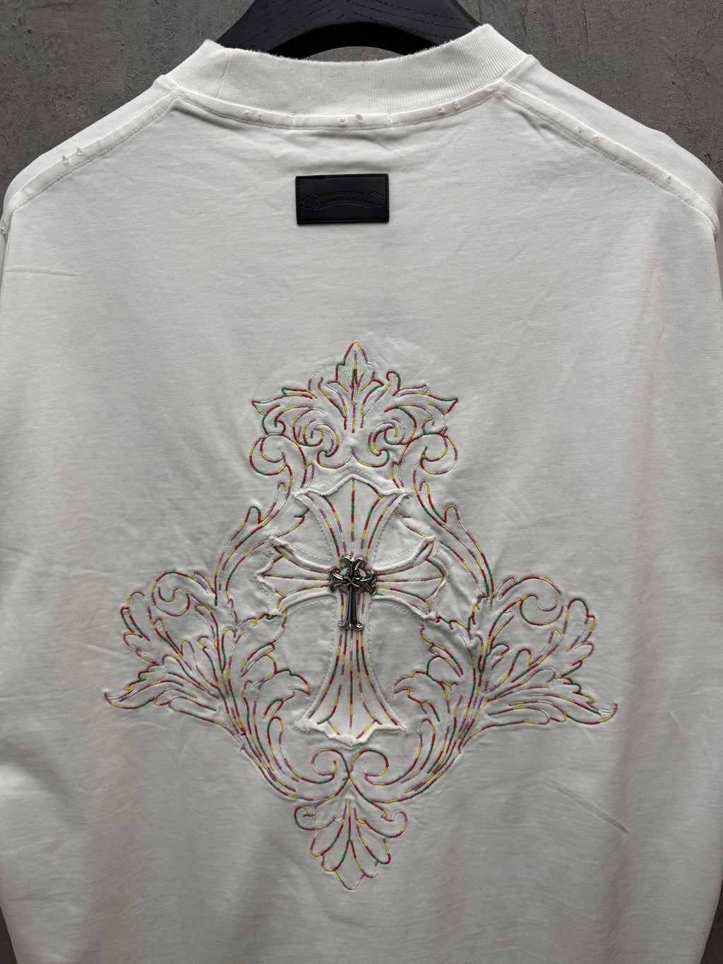 Embroidered couple short sleeved fabric with colored thread