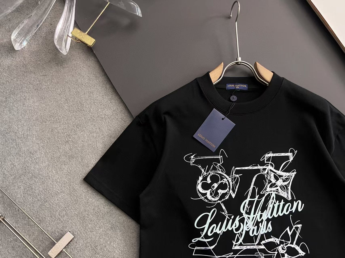 New round neck short sleeved T-shirt