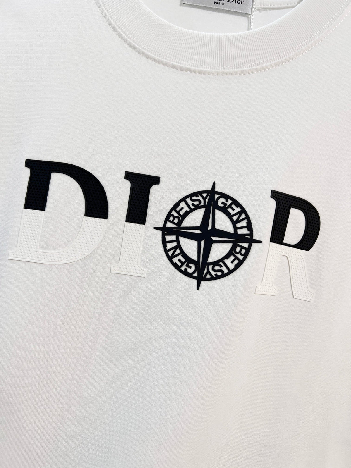 Classic Splicing Color Contrast Offset Letter Round Neck T-shirt