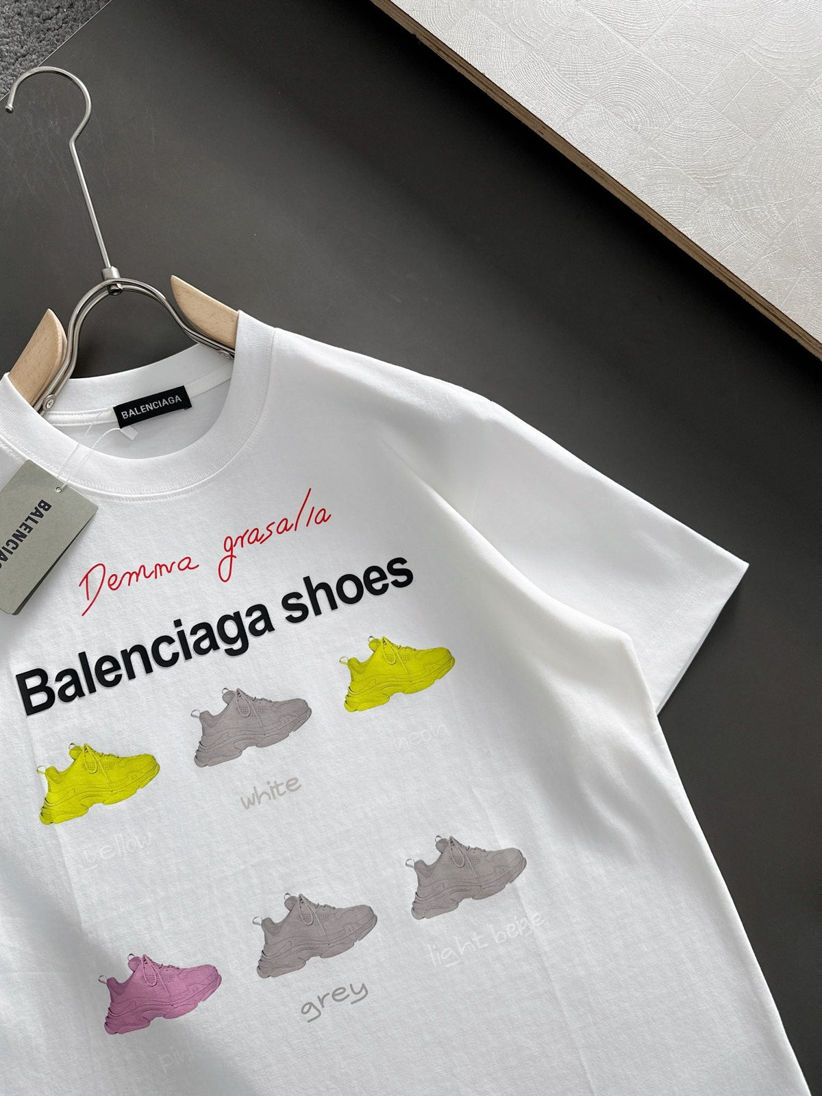 Latest printed short sleeves