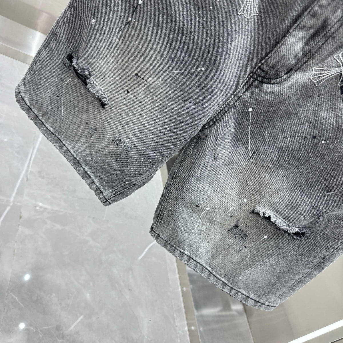 Spring and summer new cross denim shorts made of split leather