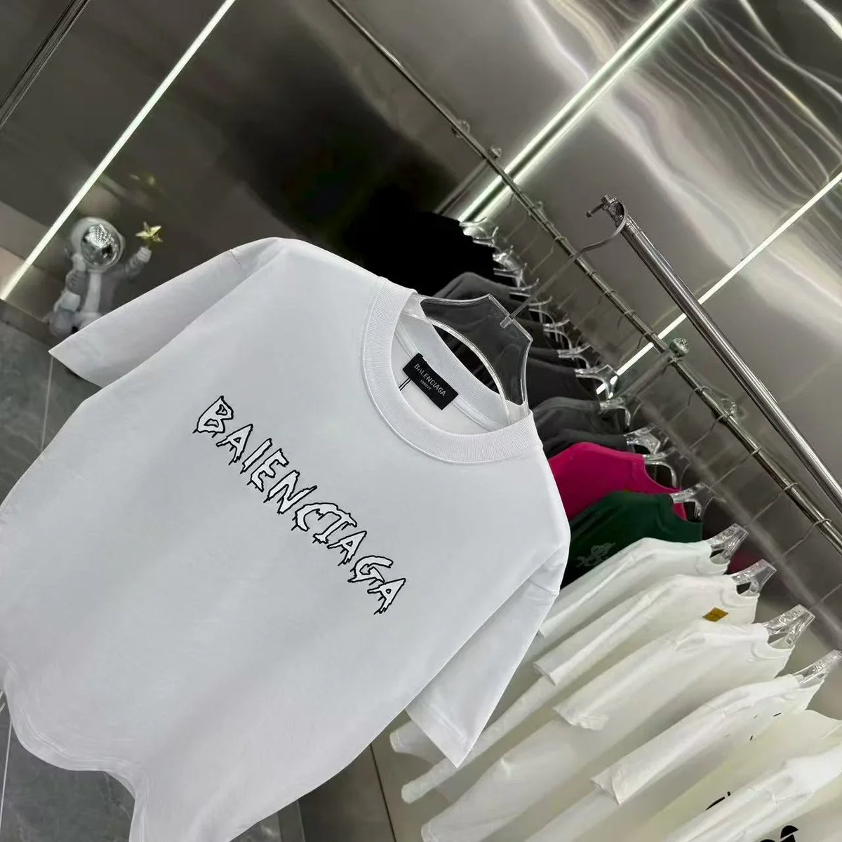 New flocking short sleeved T-shirt