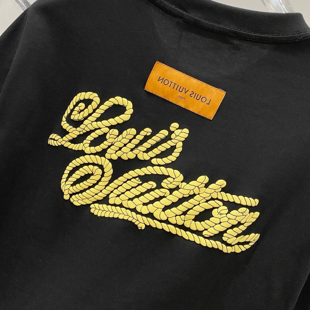 Rope Pattern Embroidery T Shirt