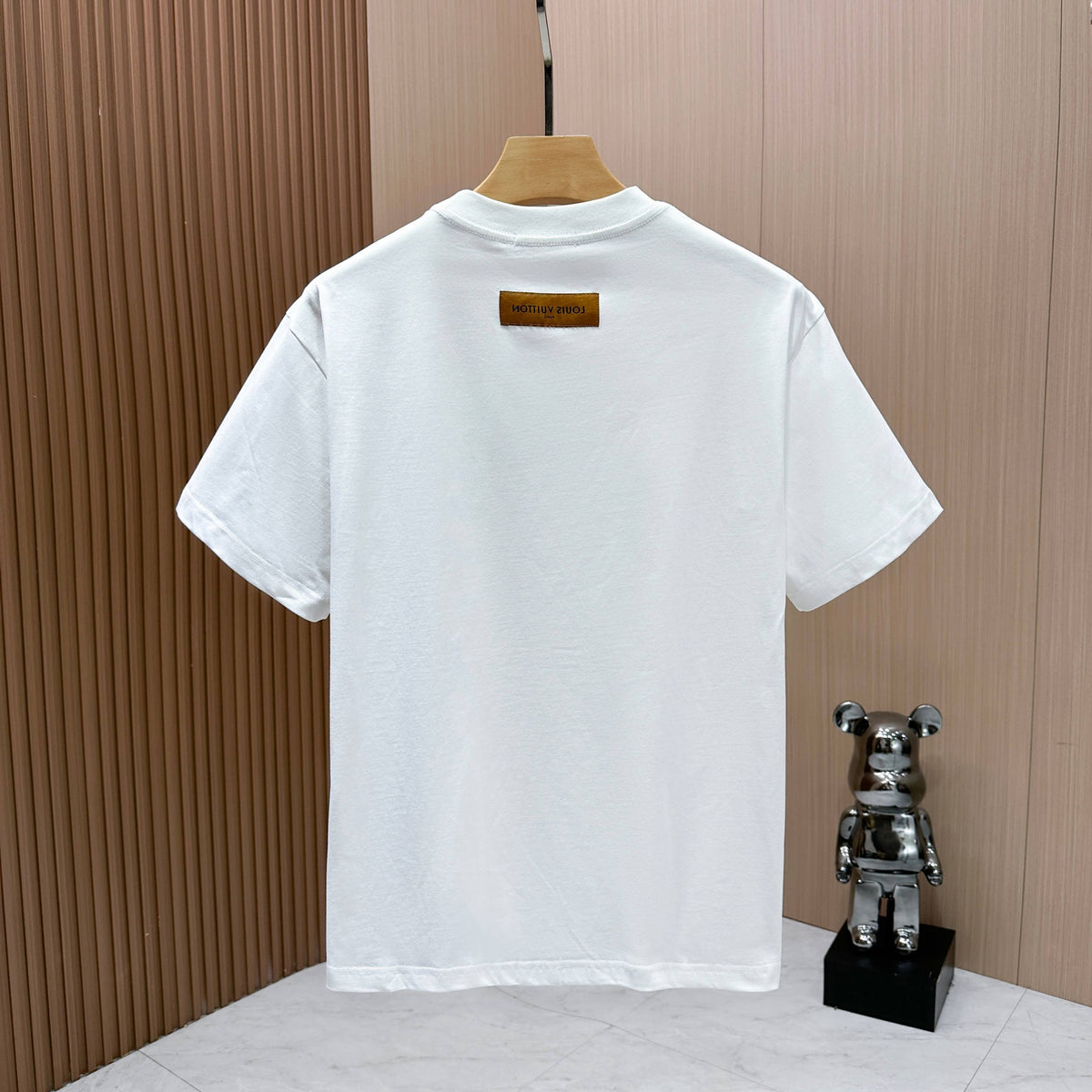 Spring and summer new embroidered round neck short sleeved T-shirt