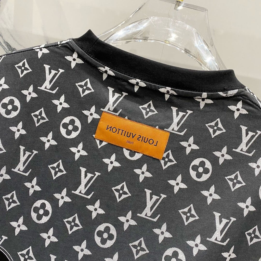 Rendering Pattern T Shirt