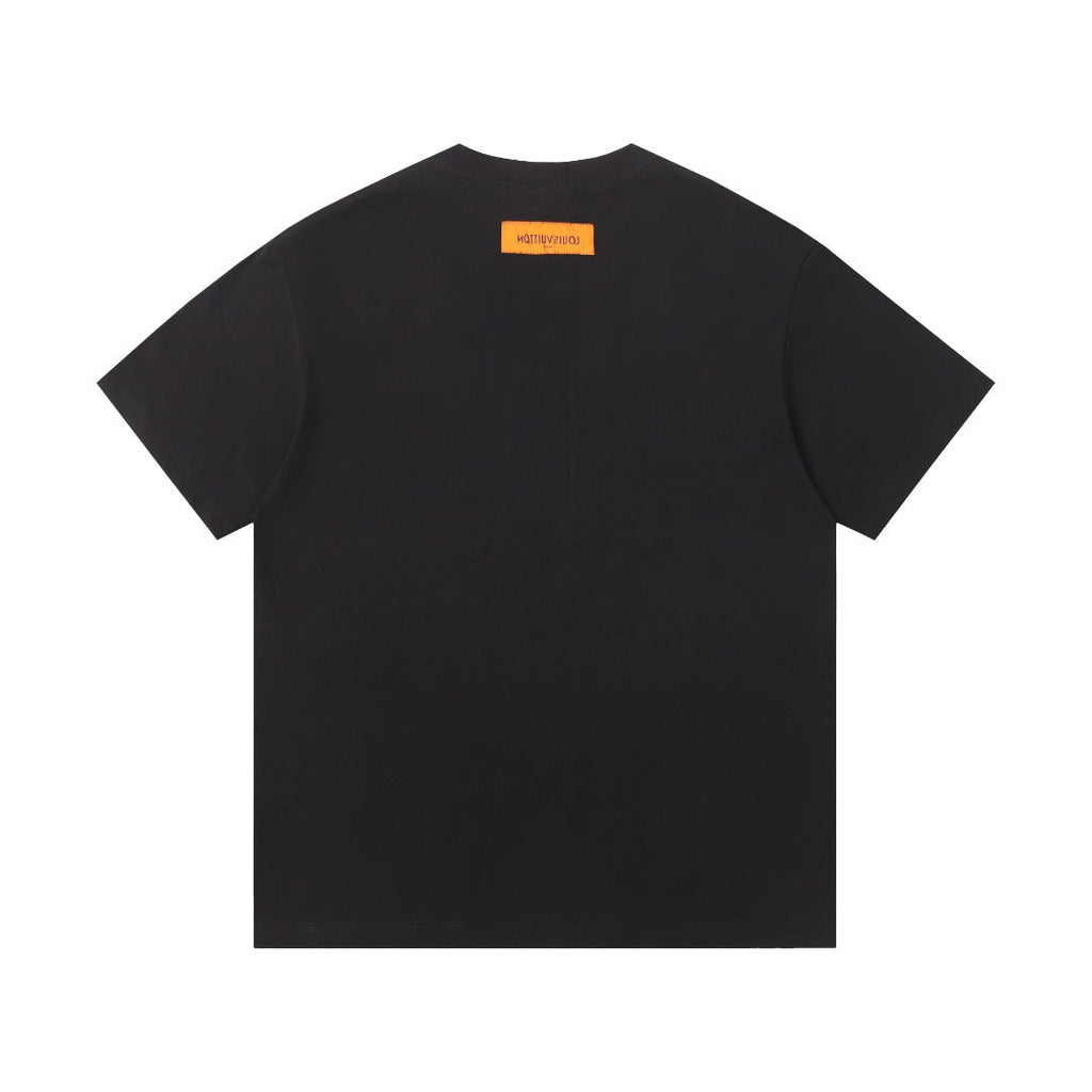 Hand drawn graffiti, splashed ink letters, logo, short sleeved T-shirt