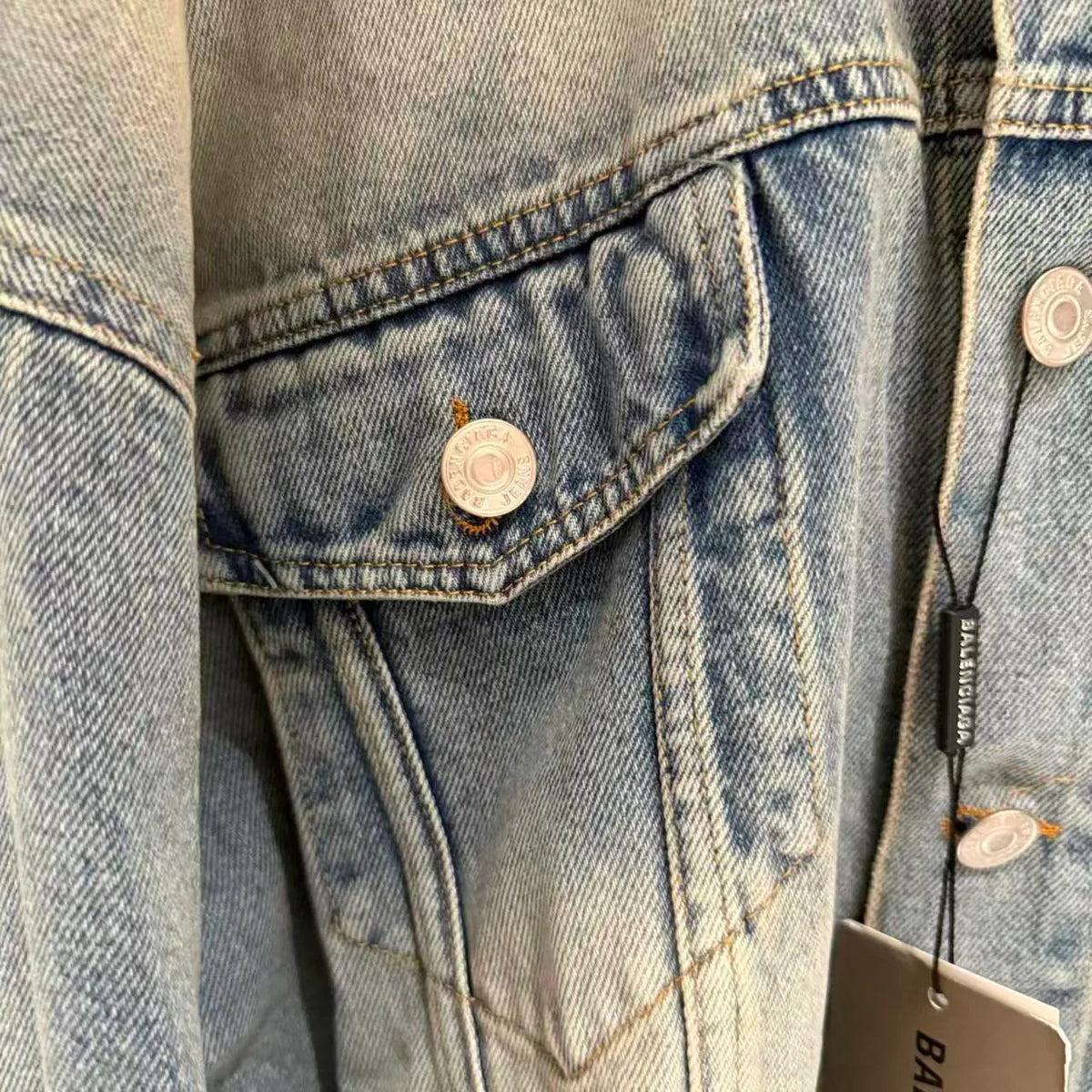 New spliced denim jacket