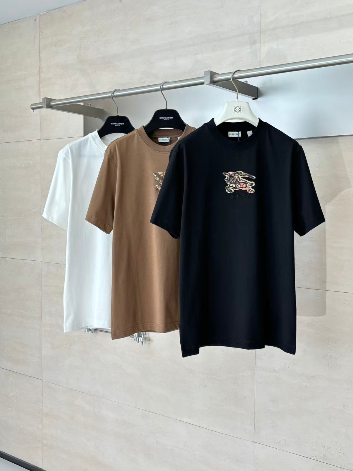 Plaid embroidered short sleeved T-shirt