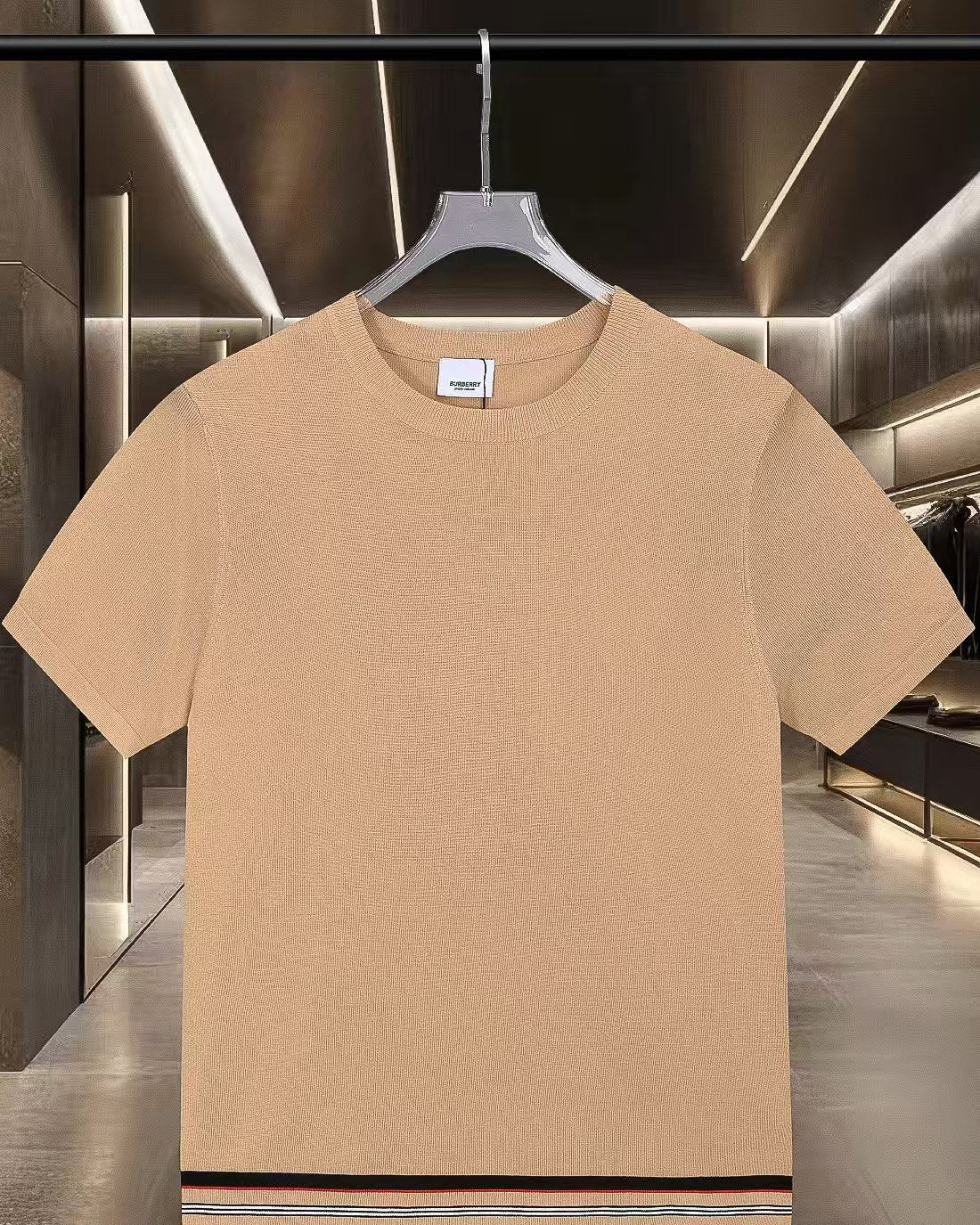 New striped knitted casual short sleeved T-shirt