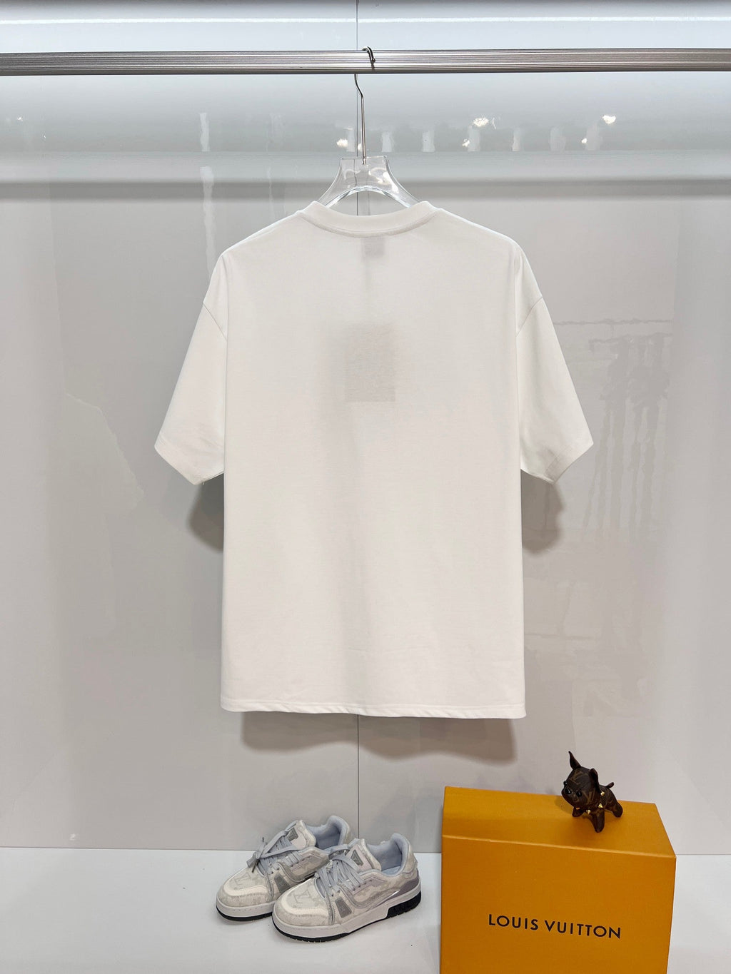 New color blocked ten thousand needle embroidered letter short sleeved shirt