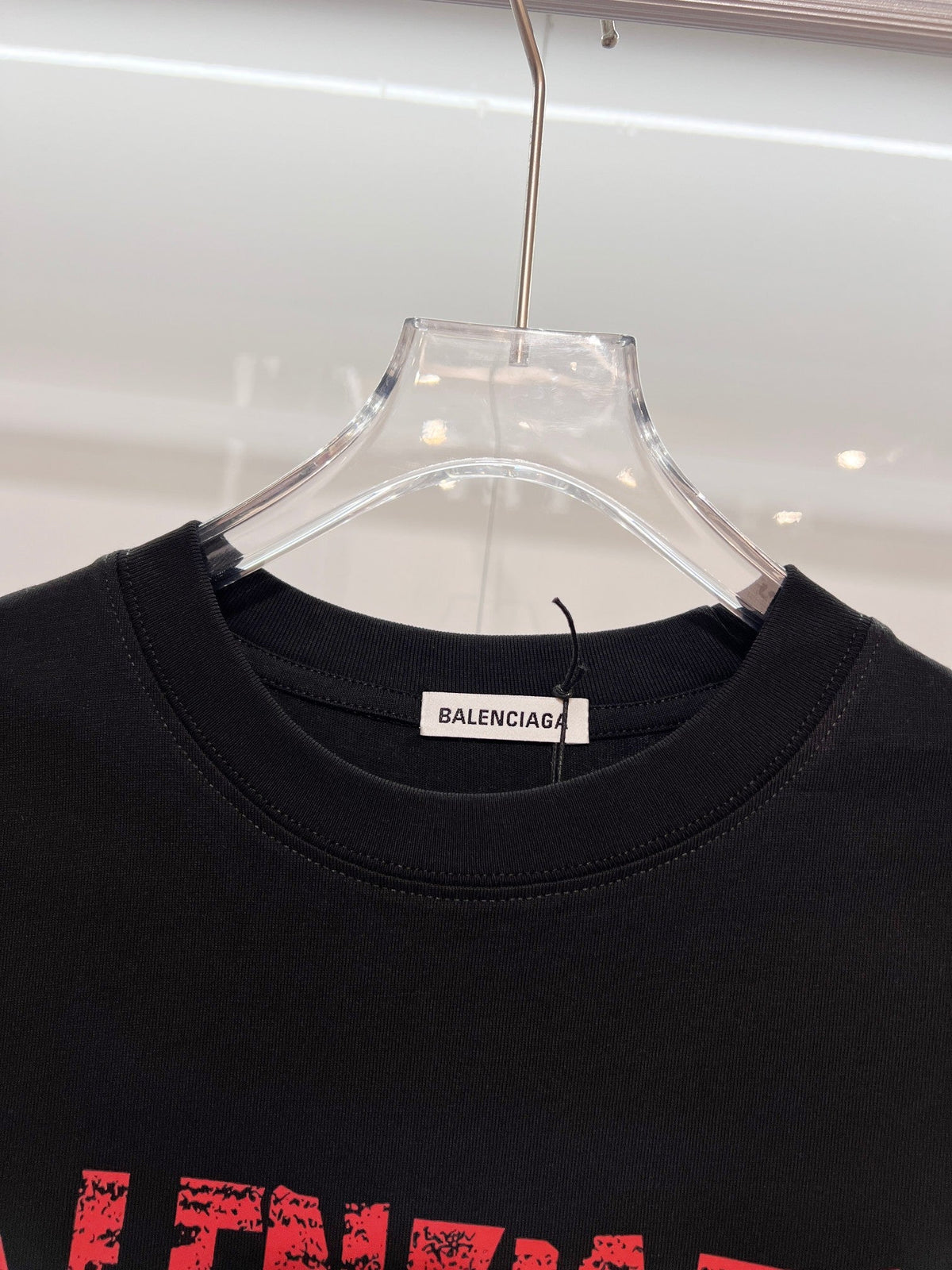 Wear and tear double-B printed letter round neck T-shirt