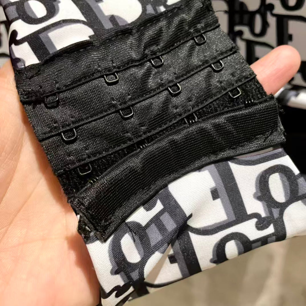 New printed sunscreen swimsuit