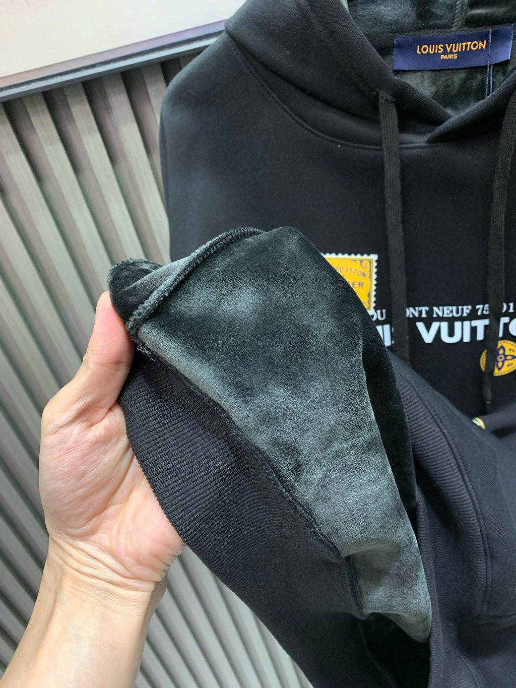 New printed hooded sweatshirt