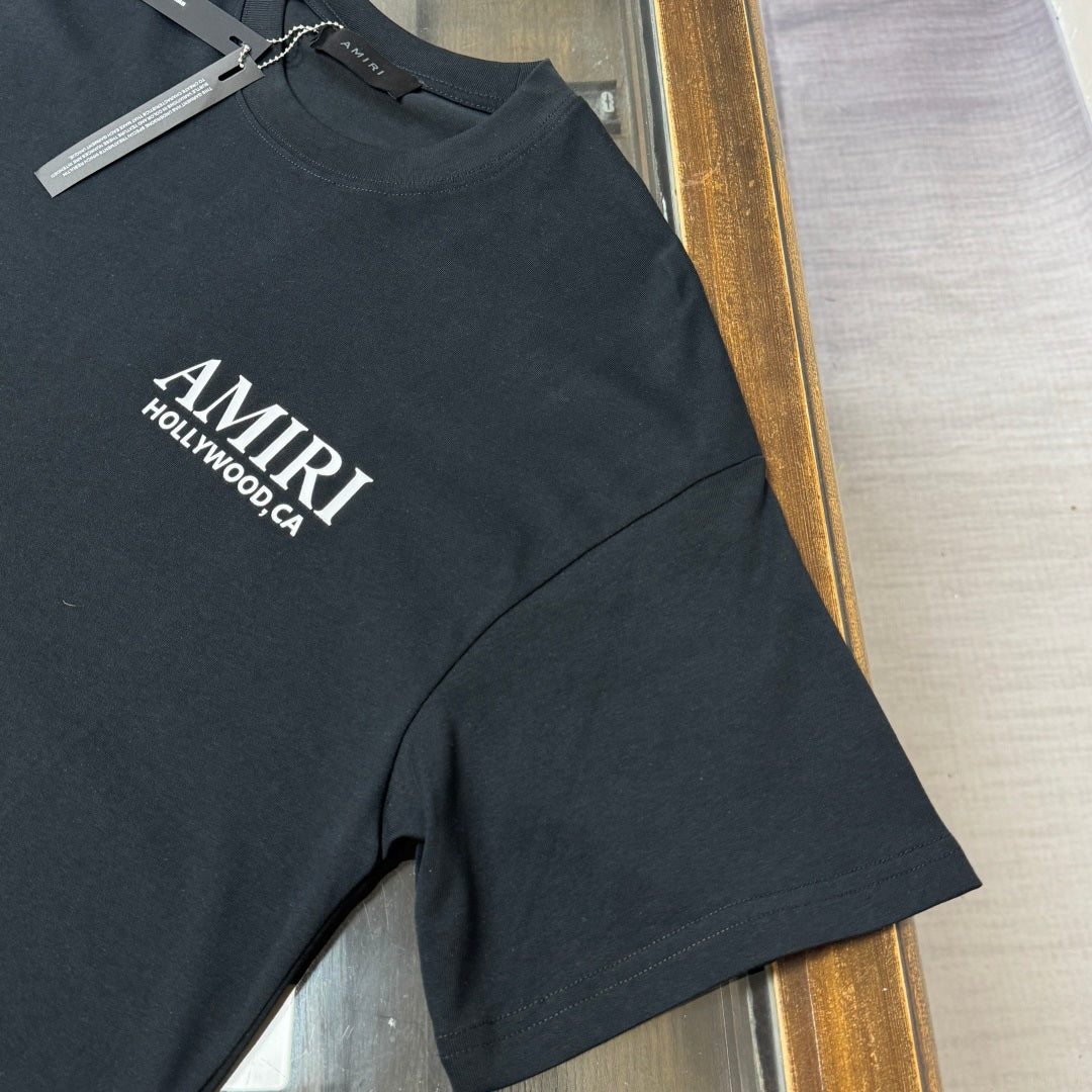 Latest short sleeved round neck T-shirt