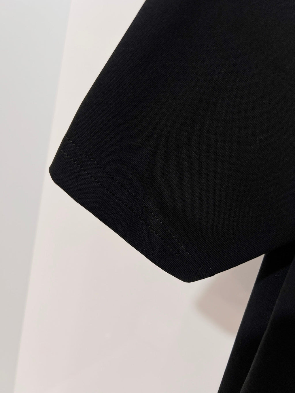 New original fabric splicing pocket T-shirt