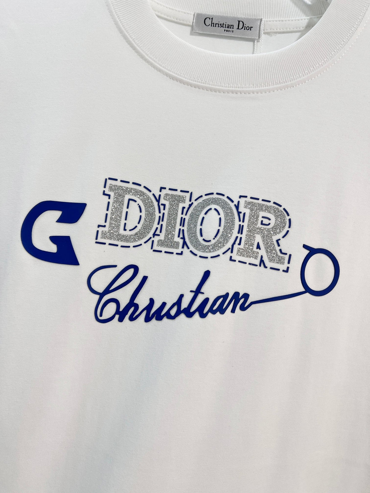 Matte splicing offset letter round neck T-shirt