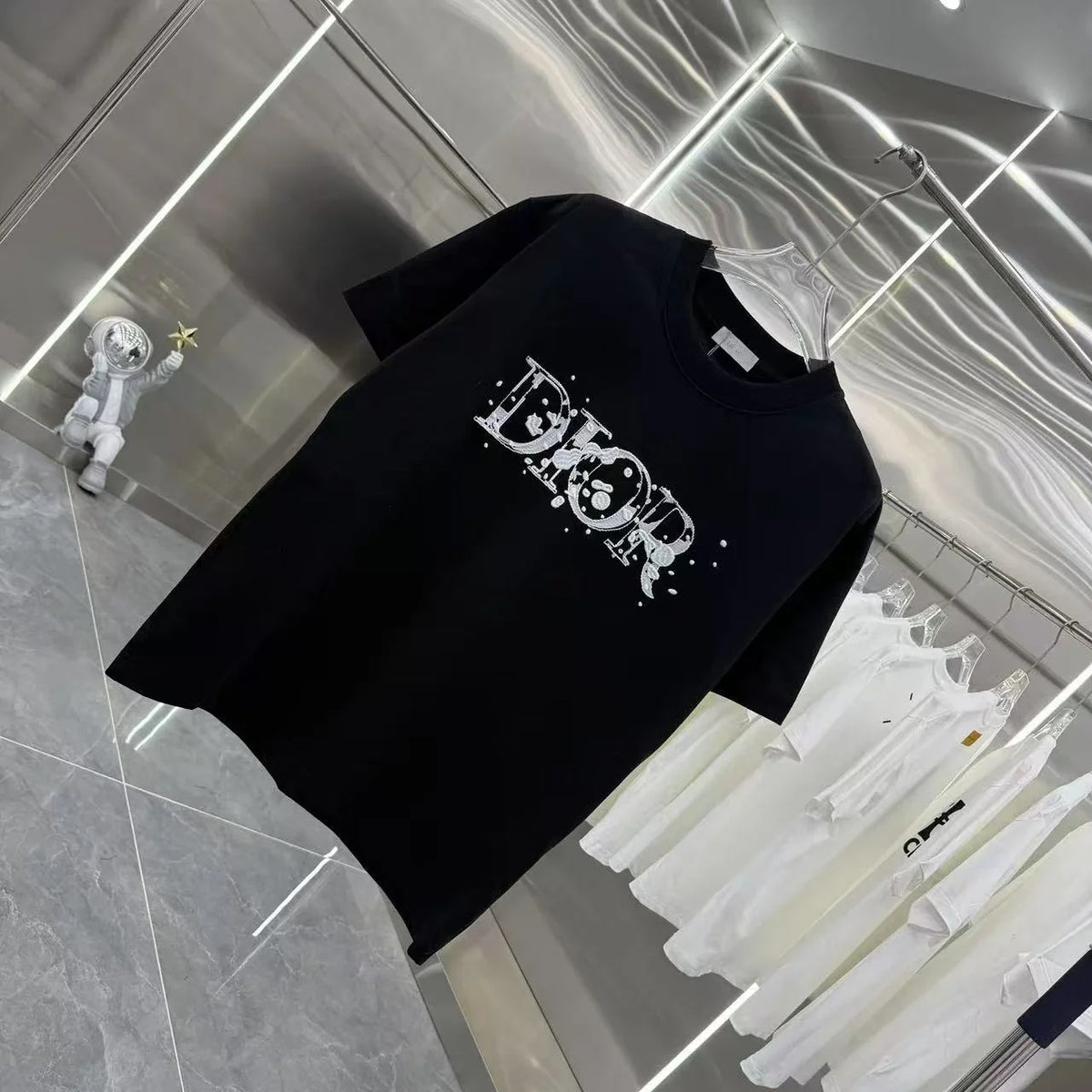 Letter embroidered t-shirt