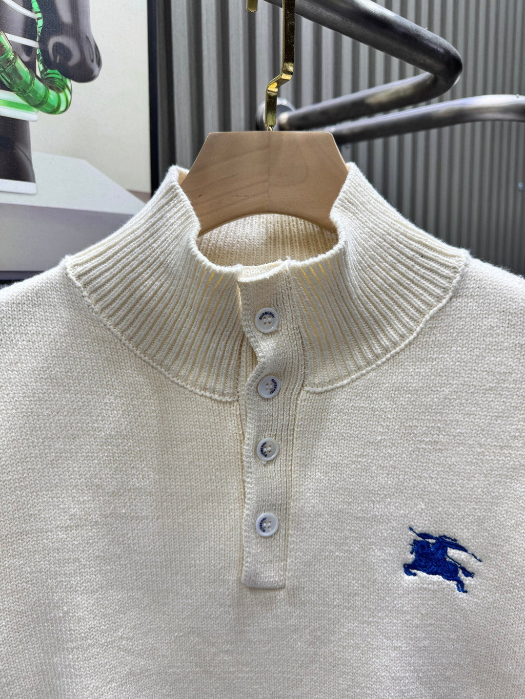 Small embroidery high neck pullover with half collar buckle knitted sweater