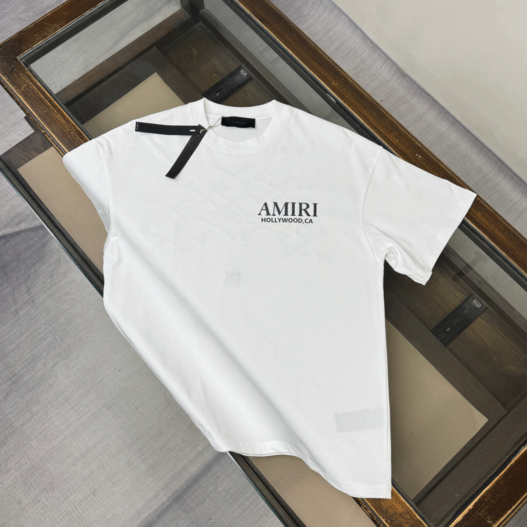 Latest short sleeved round neck T-shirt
